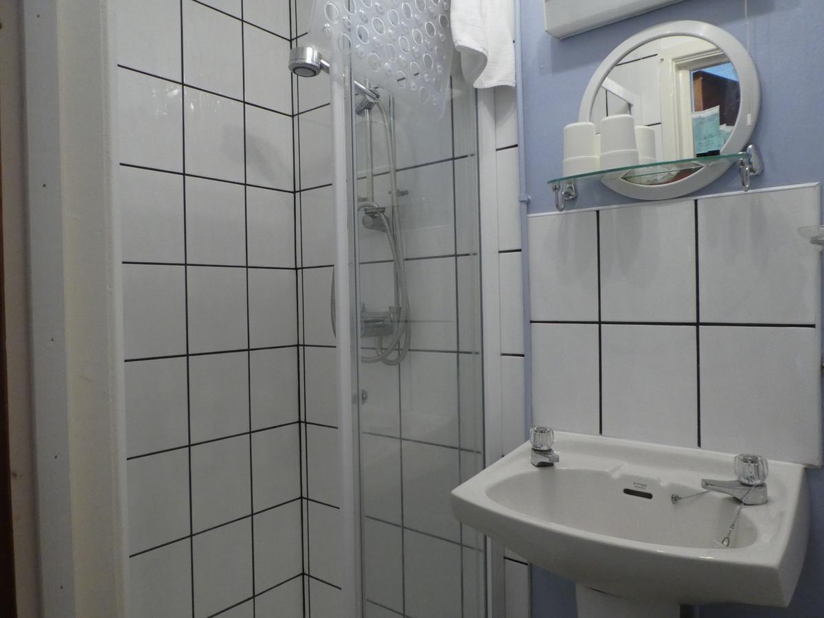 Ocean Haze Bed & Breakfast Сейнт Дейвидс Екстериор снимка